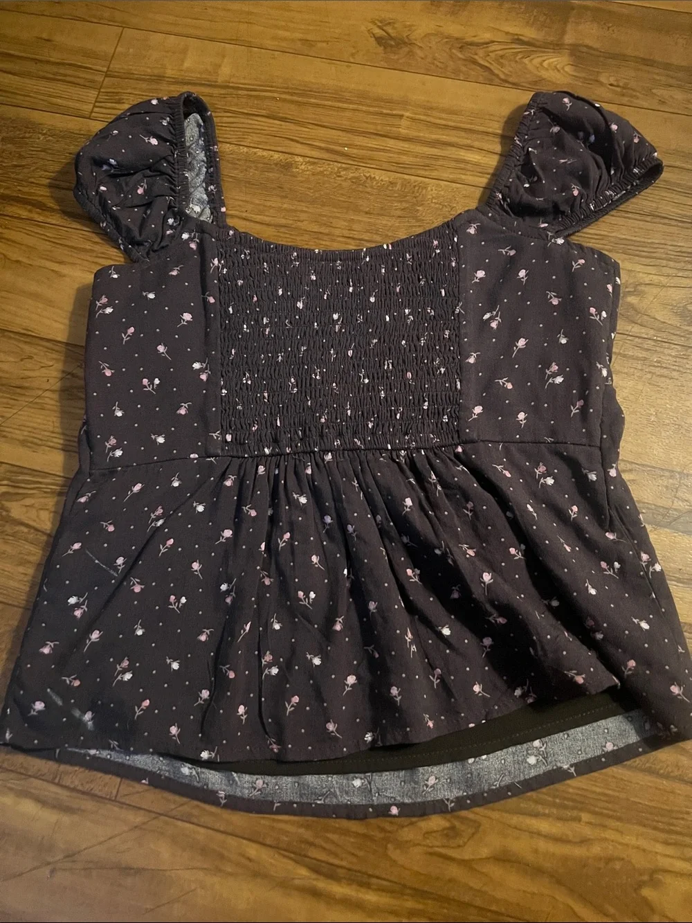 Hollister Pink and Brown Floral Women’s Top